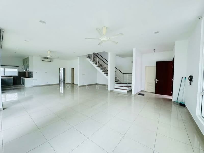 Semi-Detached House for Sale in Cyberjaya (Selangor) - Joanne Tei - Living Room - PropertyGuru.com.my