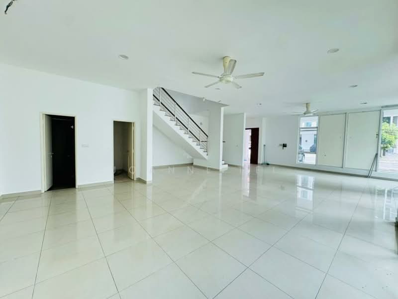 Semi-Detached House for Sale in Cyberjaya (Selangor) - Joanne Tei - Living Room - PropertyGuru.com.my