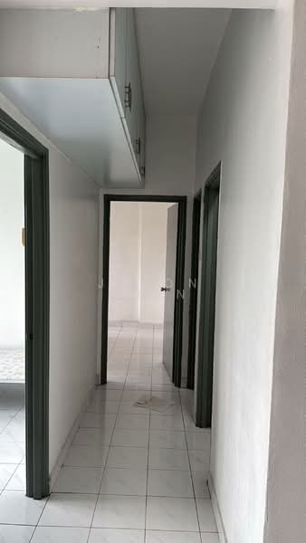 Pangsapuri untuk Disewa di Suria Kipark Damansara - Jason Chen - Corridor - PropertyGuru.com.my