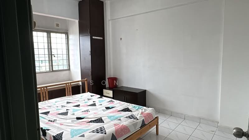 Pangsapuri untuk Disewa di Suria Kipark Damansara - Jason Chen - Bedroom - PropertyGuru.com.my