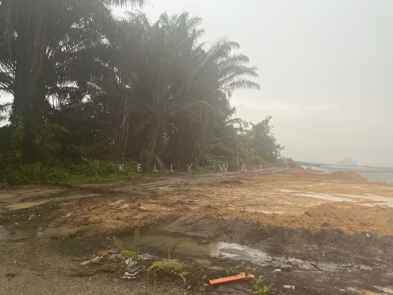 Agricultural Land for Sale in Taman Desa Cemerlang (Ulu Tiram) - Kelly Wai - Exterior - PropertyGuru.com.my