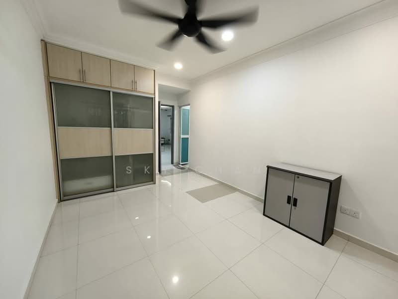 Rumah Berkembar untuk Dijual di Taman Equine (Seri Kembangan) - Sky Chan - PropertyGuru.com.my