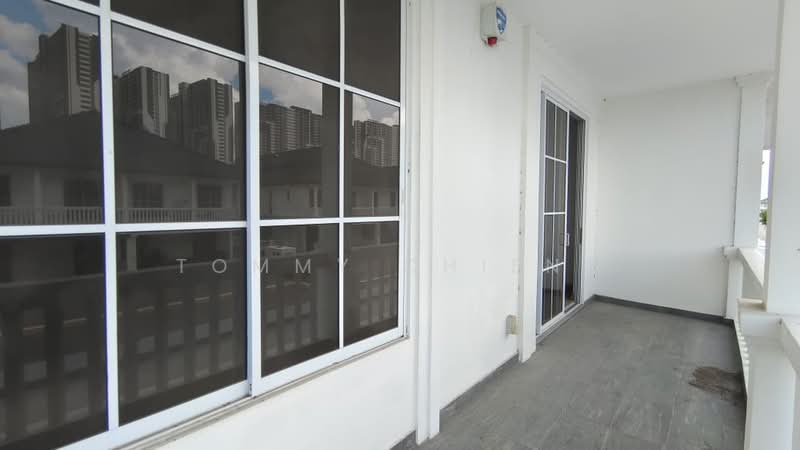 Rumah Kluster untuk Dijual di Eco Majestic (Semenyih) - TOMMY CHIENG - Balcony - PropertyGuru.com.my