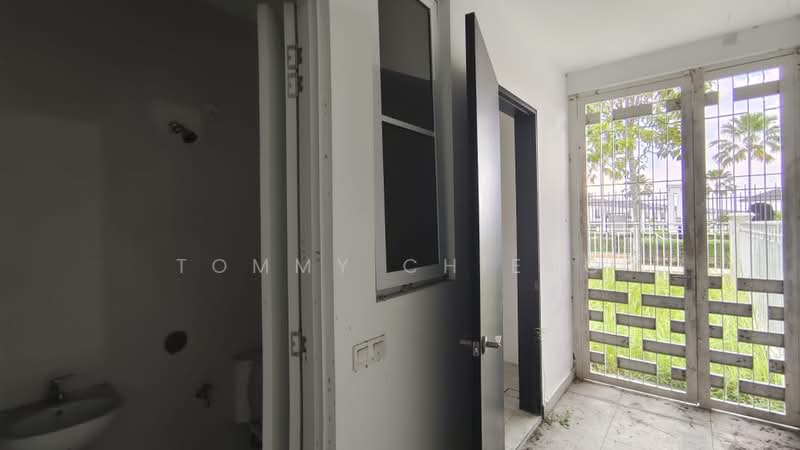 Rumah Kluster untuk Dijual di Eco Majestic (Semenyih) - TOMMY CHIENG - backyard - PropertyGuru.com.my
