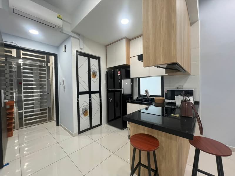 Service Residence for Rent at Wave @ Marina Cove - Zoey Lee - Kitchen - PropertyGuru.com.my