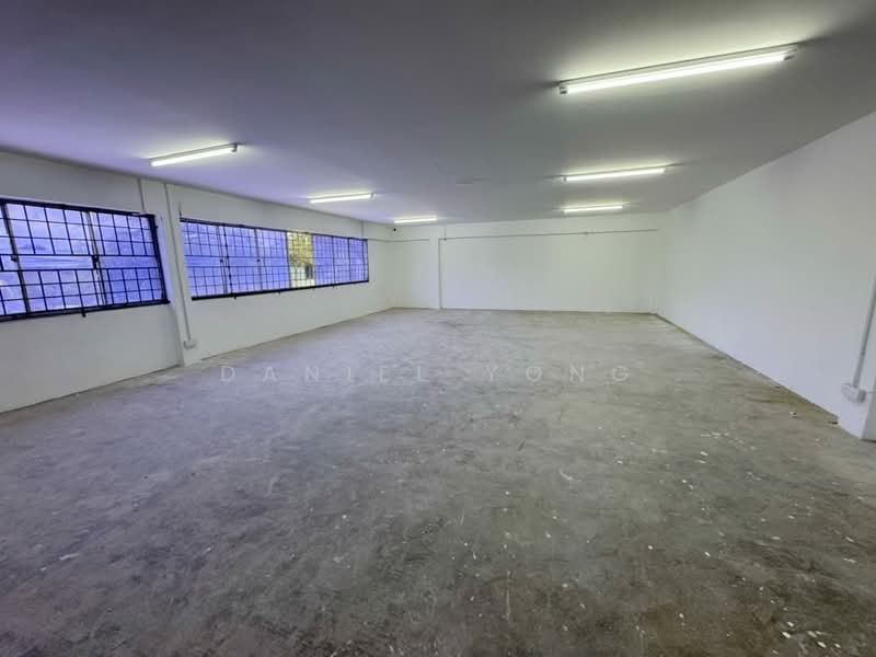 Semi-D Factory for Rent in Taman Perindustrian Cemerlang (Ulu Tiram) - Daniel Yong - Interior - PropertyGuru.com.my