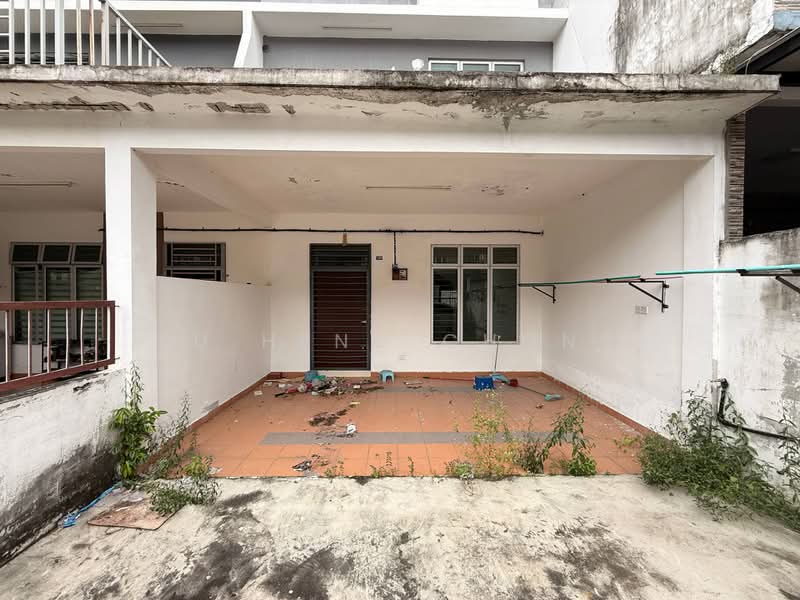 2.5-storey Terraced House for Sale in Taman Scientex Senai (Senai) - Fu Heng Chong - Exterior - PropertyGuru.com.my