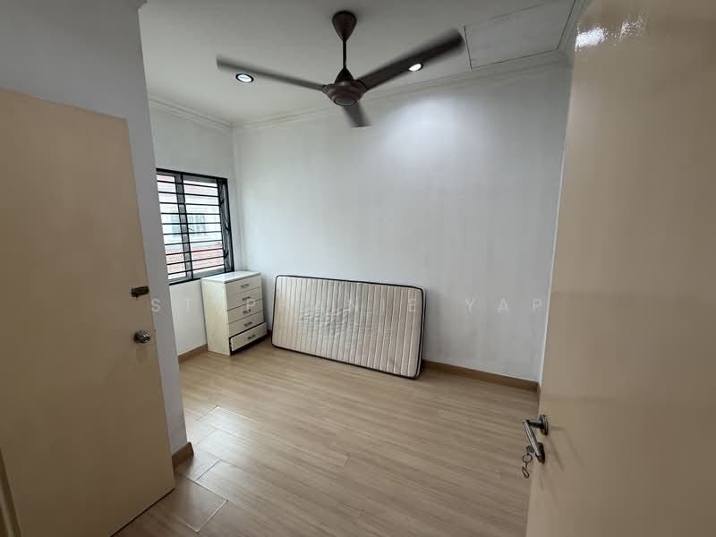 2-storey Terraced House for Rent in Kota Bayuemas (Klang) - Stephanie Yap - Bedroom - PropertyGuru.com.my