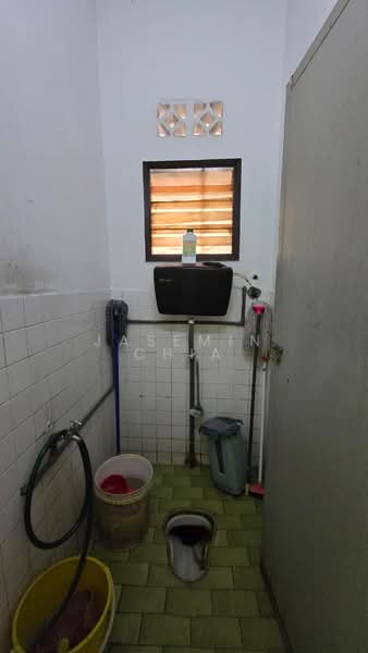 2-storey Terraced House for Sale in Taman Petaling (Kepong) - Jasemin Chia - Bathroom - PropertyGuru.com.my