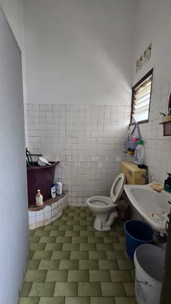 2-storey Terraced House for Sale in Taman Petaling (Kepong) - Jasemin Chia - Bathroom - PropertyGuru.com.my