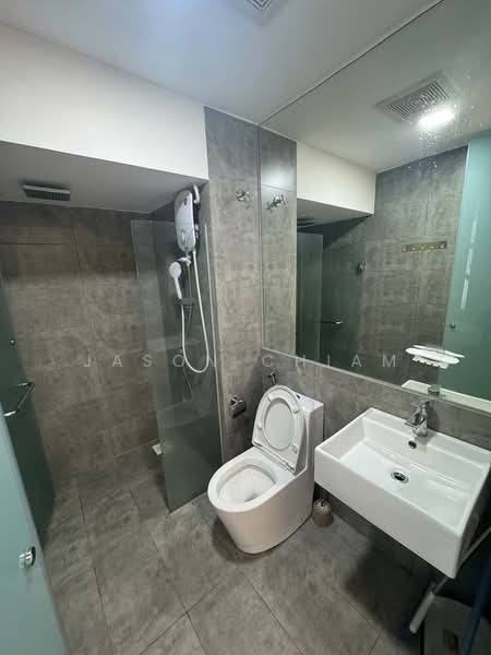 Servis Apartment untuk Dijual di Sky Park - Jason Chiam - Bathroom - PropertyGuru.com.my