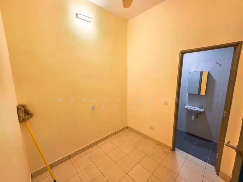 3-storey Terraced House for Sale in Cyberjaya (Selangor) - Mahzah Mohd Rapiee - PropertyGuru.com.my