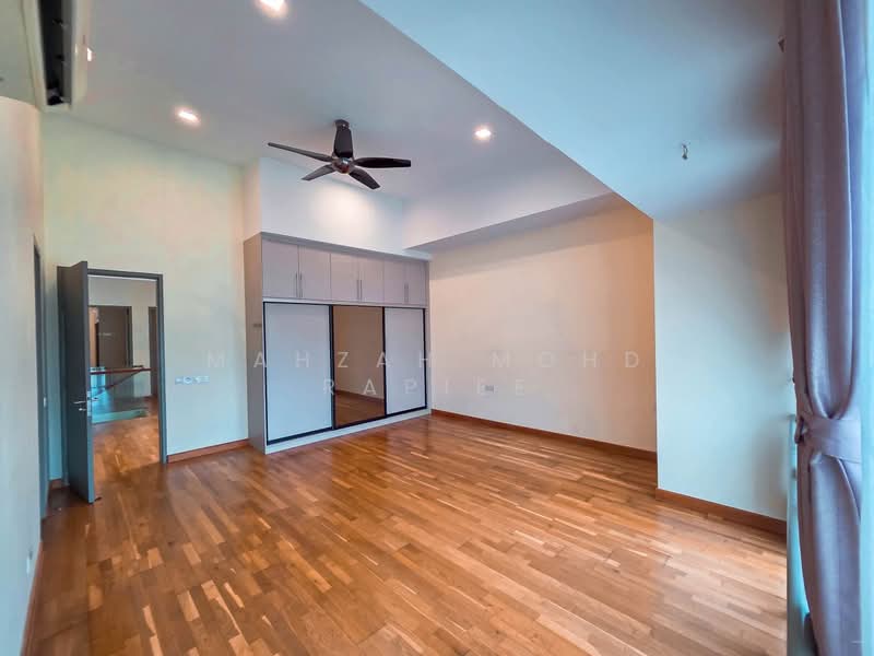 3-storey Terraced House for Sale in Cyberjaya (Selangor) - Mahzah Mohd Rapiee - PropertyGuru.com.my