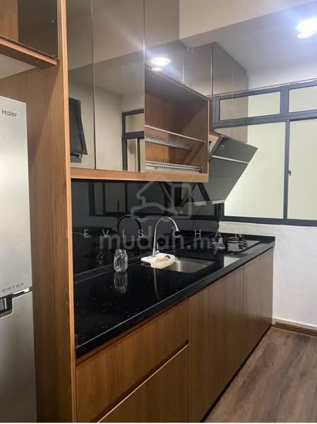 Service Residence for Rent at KL Traders Square - Levis Chan - Kitchen - PropertyGuru.com.my