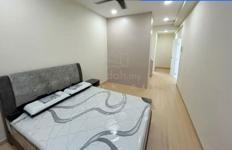 Servis Apartment untuk Disewa di Rubica @ Harbour Place - Elson Dee - Bedroom - PropertyGuru.com.my