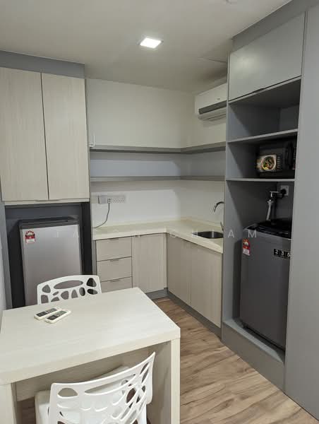 Service Residence for Rent at Sky Park - Jason Chiam - Kitchen - PropertyGuru.com.my