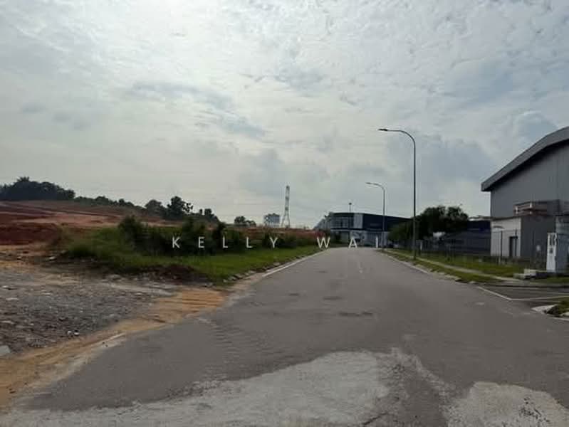 Agricultural Land for Sale in Taman Desa Cemerlang (Ulu Tiram) - Kelly Wai - Exterior - PropertyGuru.com.my