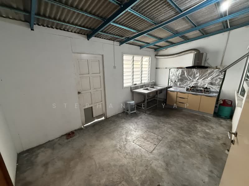 2-storey Terraced House for Sale in Kota Bayuemas (Klang) - Stephanie Yap - Kitchen - PropertyGuru.com.my