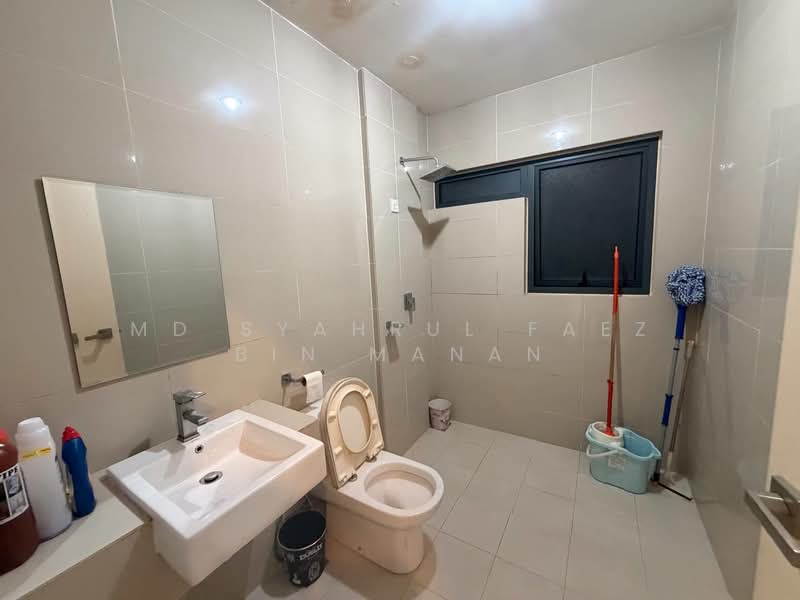 Kondominium untuk Disewa di Mirage By The Lake - Md Syahrul Faez Bin Manan - Bathroom - PropertyGuru.com.my