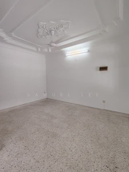 Rumah Teres 2 Tingkat untuk Disewa di Taman Molek (Johor Bahru) - Samuel Lee - Dining hall - PropertyGuru.com.my