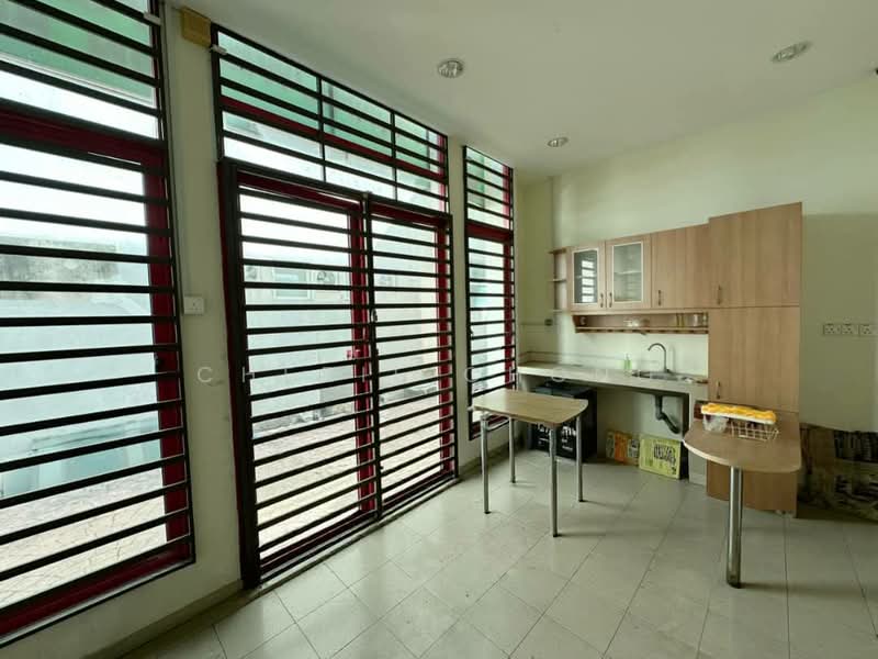 Shop / Office for Sale in Ipoh (Perak) - Cherie Chong - Kitchen - PropertyGuru.com.my
