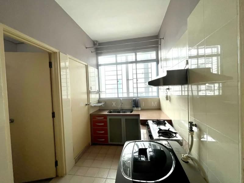 Kondominium untuk Disewa di Bayswater Resort Condominium - Alex Lim - Kitchen - PropertyGuru.com.my