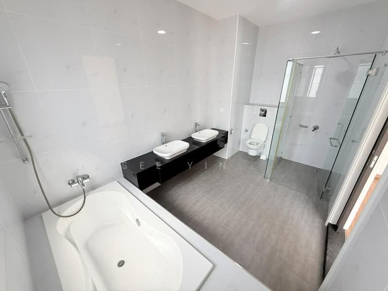 Rumah Berkembar untuk Dijual di Taman Ekoflora (Johor Bahru) - See Yin . - Bathroom - PropertyGuru.com.my