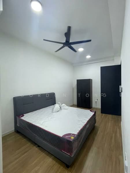 Servis Apartment untuk Disewa di Sunway Velocity TWO - Gordon Tong - Bedroom - PropertyGuru.com.my