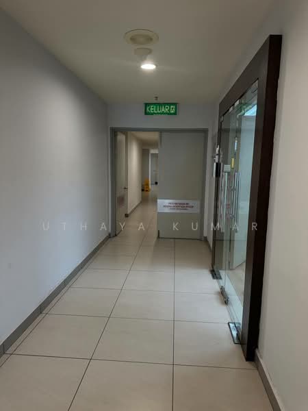 Office for Sale in Klang (Selangor) - Uthaya Kumar - Corridor - PropertyGuru.com.my