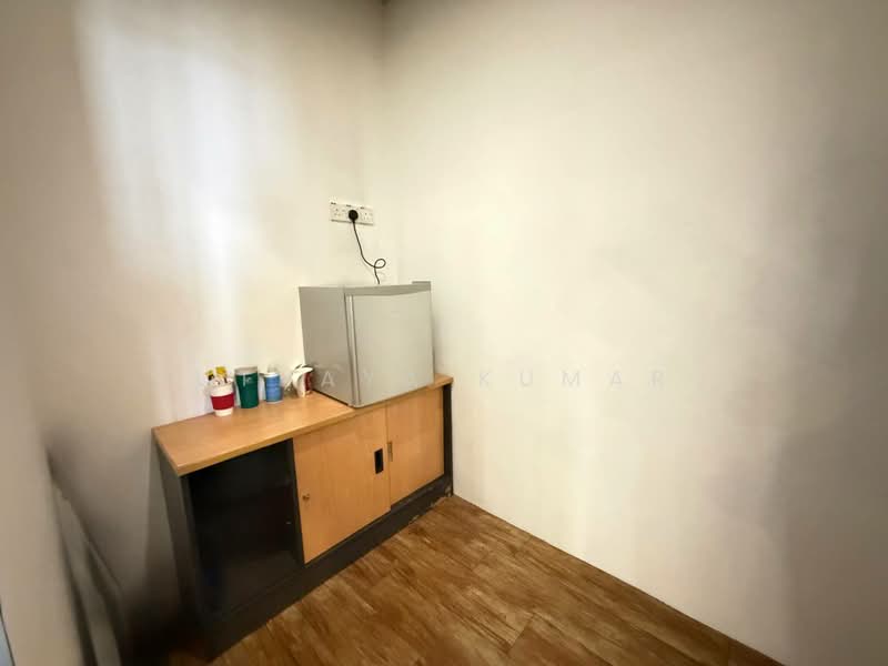 Office for Sale in Klang (Selangor) - Uthaya Kumar - Interior - PropertyGuru.com.my