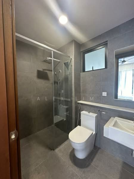 Kondominium untuk Disewa di Muze @ PICC - Alex Lim - Bathroom - PropertyGuru.com.my