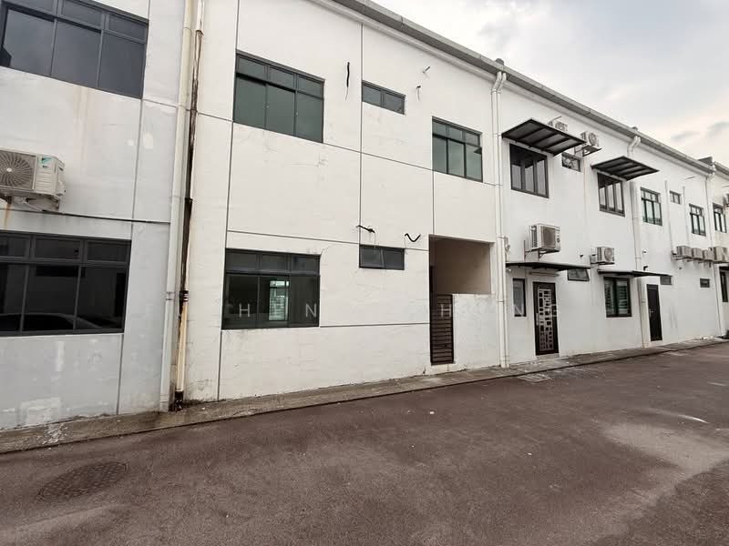 2-storey Terraced House for Sale in Taman Sutera Utama (Skudai) - Fu Heng Chong - Exterior - PropertyGuru.com.my