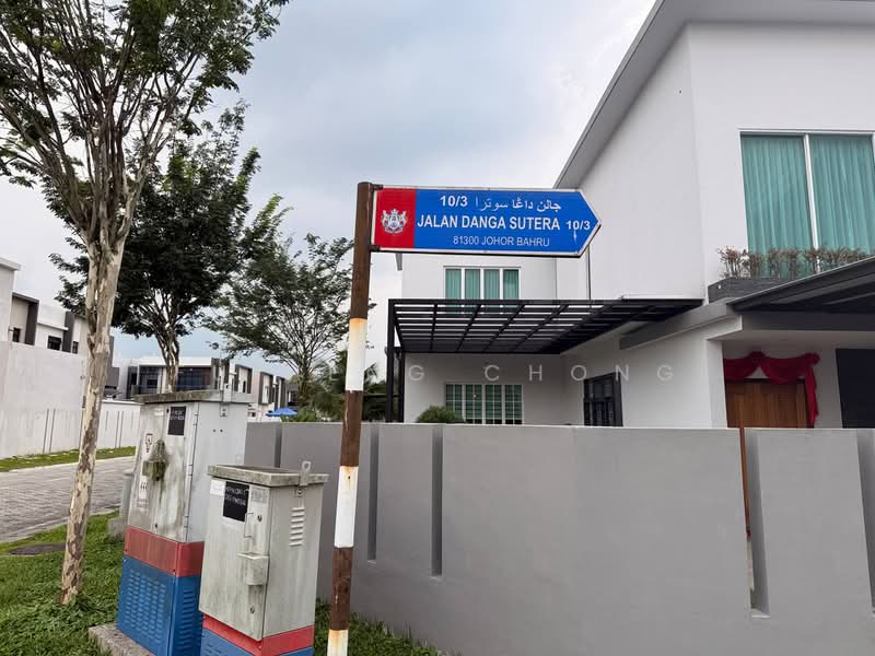 2-storey Terraced House for Sale in Taman Sutera Utama (Skudai) - Fu Heng Chong - Exterior - PropertyGuru.com.my