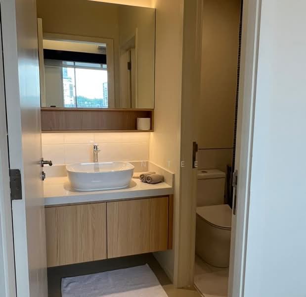 Service Residence for Sale at Verve Suites - Ryan Tee - Bathroom - PropertyGuru.com.my