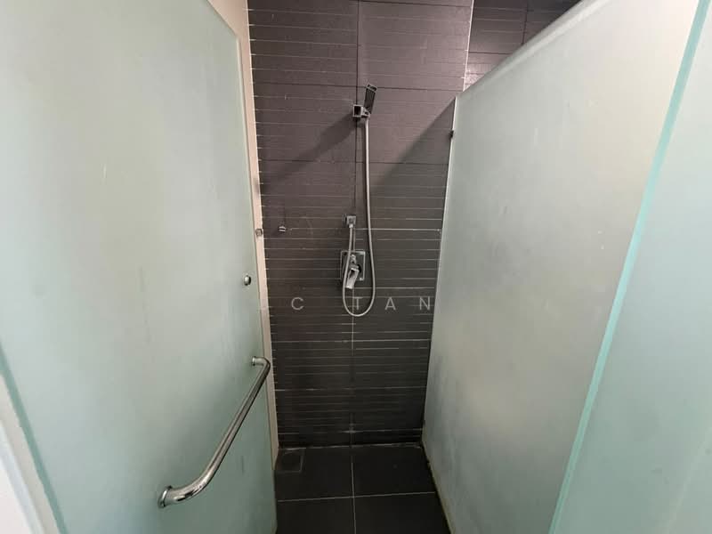 Servis Apartment untuk Disewa di Dua Sentral - BC TAN - Bathroom - PropertyGuru.com.my