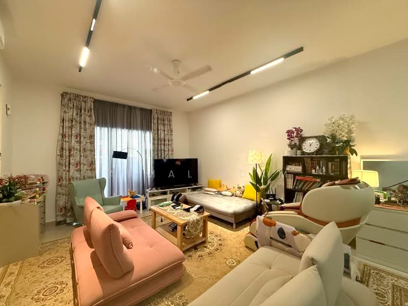 Rumah Teres 2 Tingkat untuk Dijual di Cyberjaya (Selangor) - Akmal Adam - Living Room - PropertyGuru.com.my