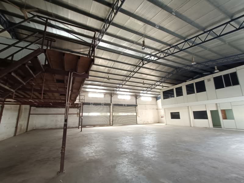 Warehouse for Rent in Rawang (Selangor) - Darren Tan - Interior - PropertyGuru.com.my