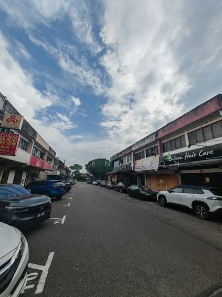 Kedai untuk Disewa di Taman Johor Jaya (Johor Bahru) - Kayden Voon - Exterior - PropertyGuru.com.my