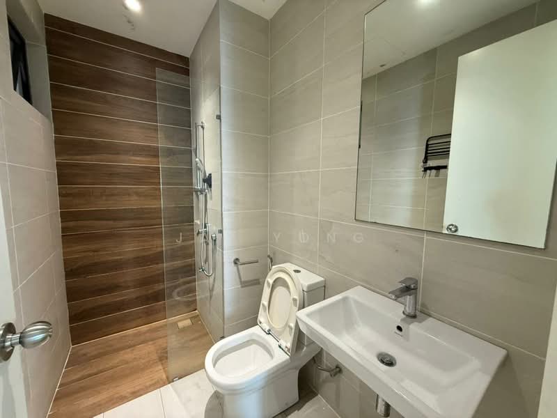 Servis Apartment untuk Disewa di UNIO Residence - Jay Yong - Bathroom - PropertyGuru.com.my