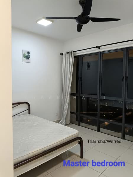 Kondominium untuk Disewa di Oasis 2 Residence - Tharrsha. T - Master Bedroom - PropertyGuru.com.my