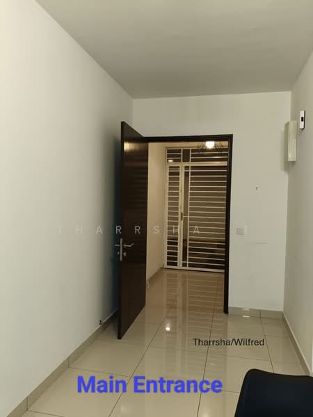 Kondominium untuk Disewa di Oasis 2 Residence - Tharrsha. T - Entrance - PropertyGuru.com.my