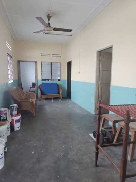 1-storey Terraced House for Sale in Taman Bagan Baru (Butterworth) - Lilian Tan - Living Room - PropertyGuru.com.my