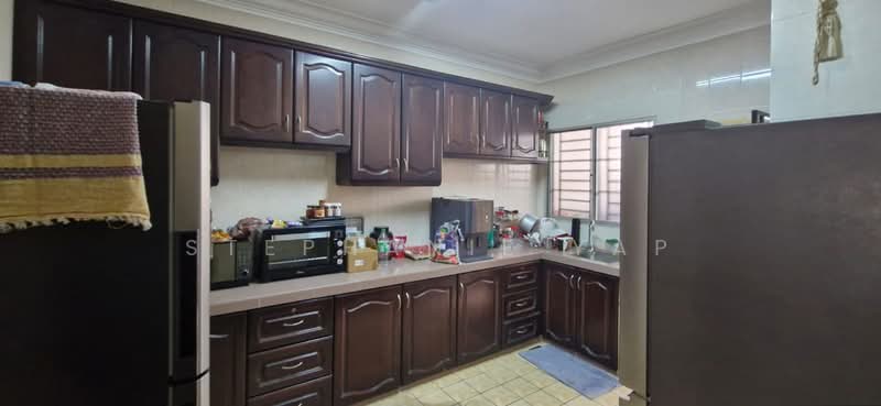 Terraced House for Sale in Bandar Botanic (Klang) - Stephanie Yap - Kitchen - PropertyGuru.com.my