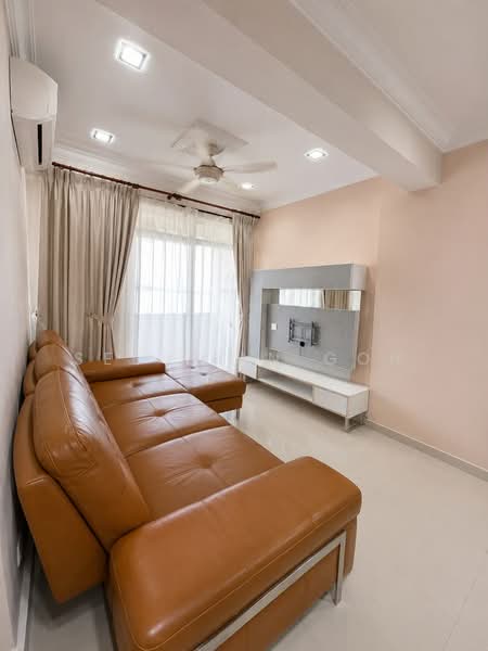 Pangsapuri untuk Disewa di Sinar Bukit Dumbar - See Jian Goh - Living Room - PropertyGuru.com.my