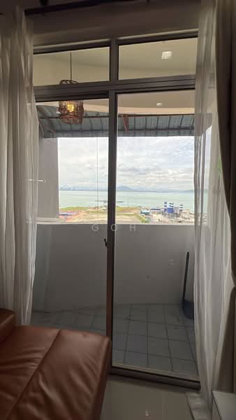 Pangsapuri untuk Disewa di Sinar Bukit Dumbar - See Jian Goh - Balcony - PropertyGuru.com.my