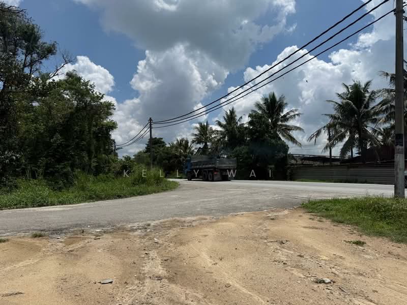 Agricultural Land for Sale in Sungai Tiram (Ulu Tiram) - Kelly Wai - Exterior - PropertyGuru.com.my