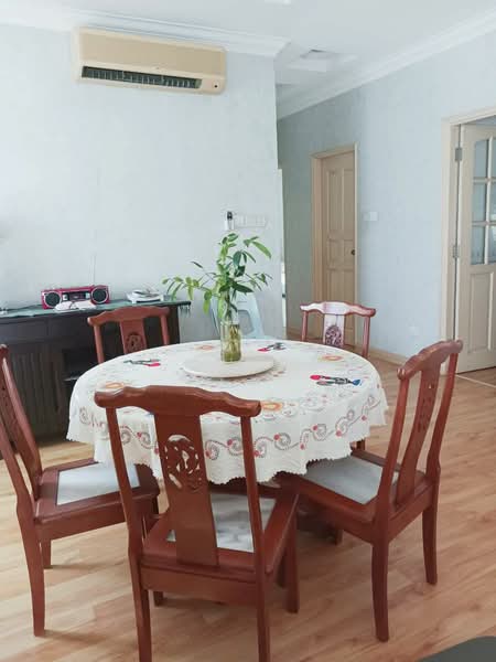Condominium for Rent at Riverine Emerald - Leon Tan - Dining Room - PropertyGuru.com.my