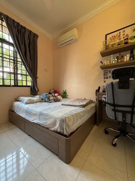 Pangsapuri untuk Dijual di Emerald Court - Ramona Tan - Bedroom - PropertyGuru.com.my