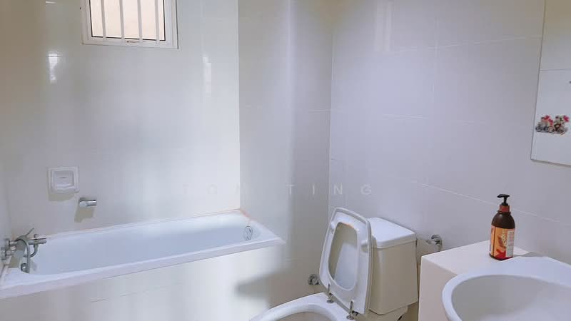 Servis Apartment untuk Disewa di Oasis Serviced Suites @ Oasis Ara Damansara - Tom Ting - Bathroom - PropertyGuru.com.my