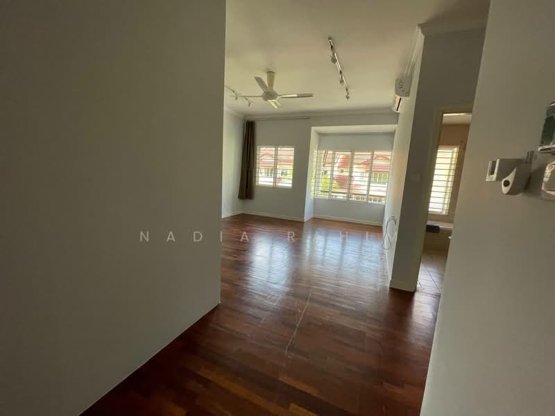Townhouse for Rent in Sunway Damansara (Kota Damansara) - Nadia Rahim - Living Room - PropertyGuru.com.my